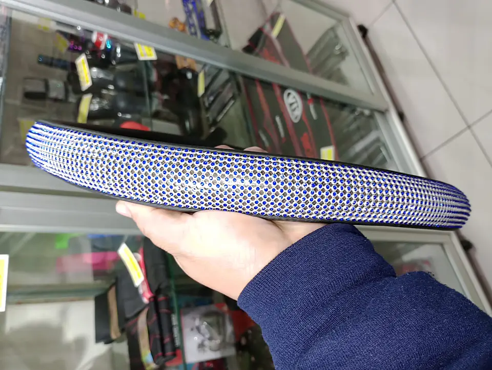 Cubre volante para damas con imitación de diamantes azul 6
