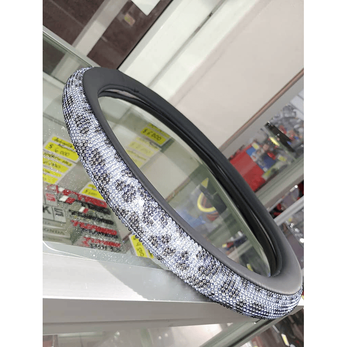 Forro cubre volante autos diseño para damas con imitación de diamantes  animal print celes ergonómico anti-resbalante universal medida 38cm 4990 pesos 1