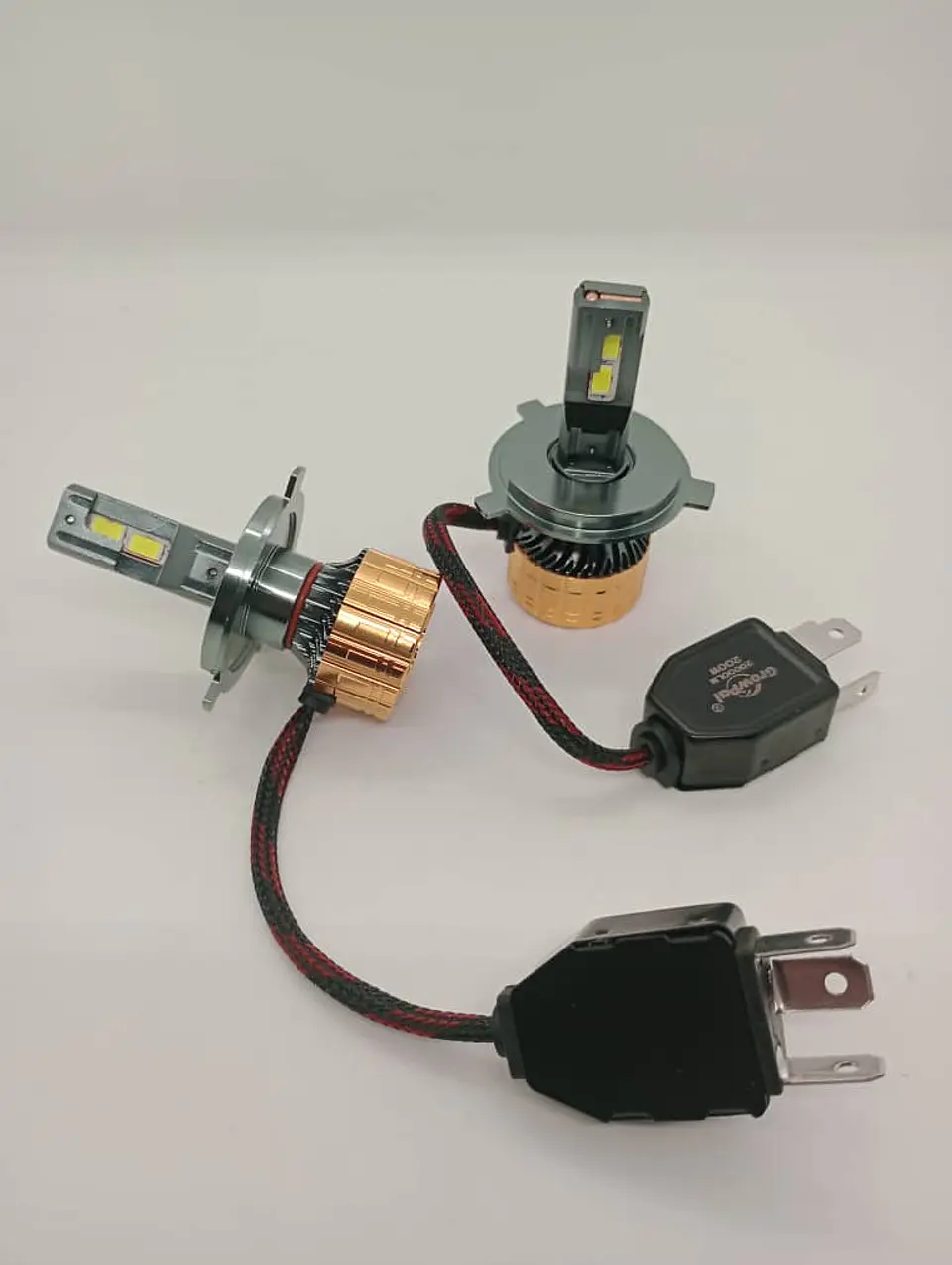 Par de Ampolletas turboled H4 canbus 20.000lm 7