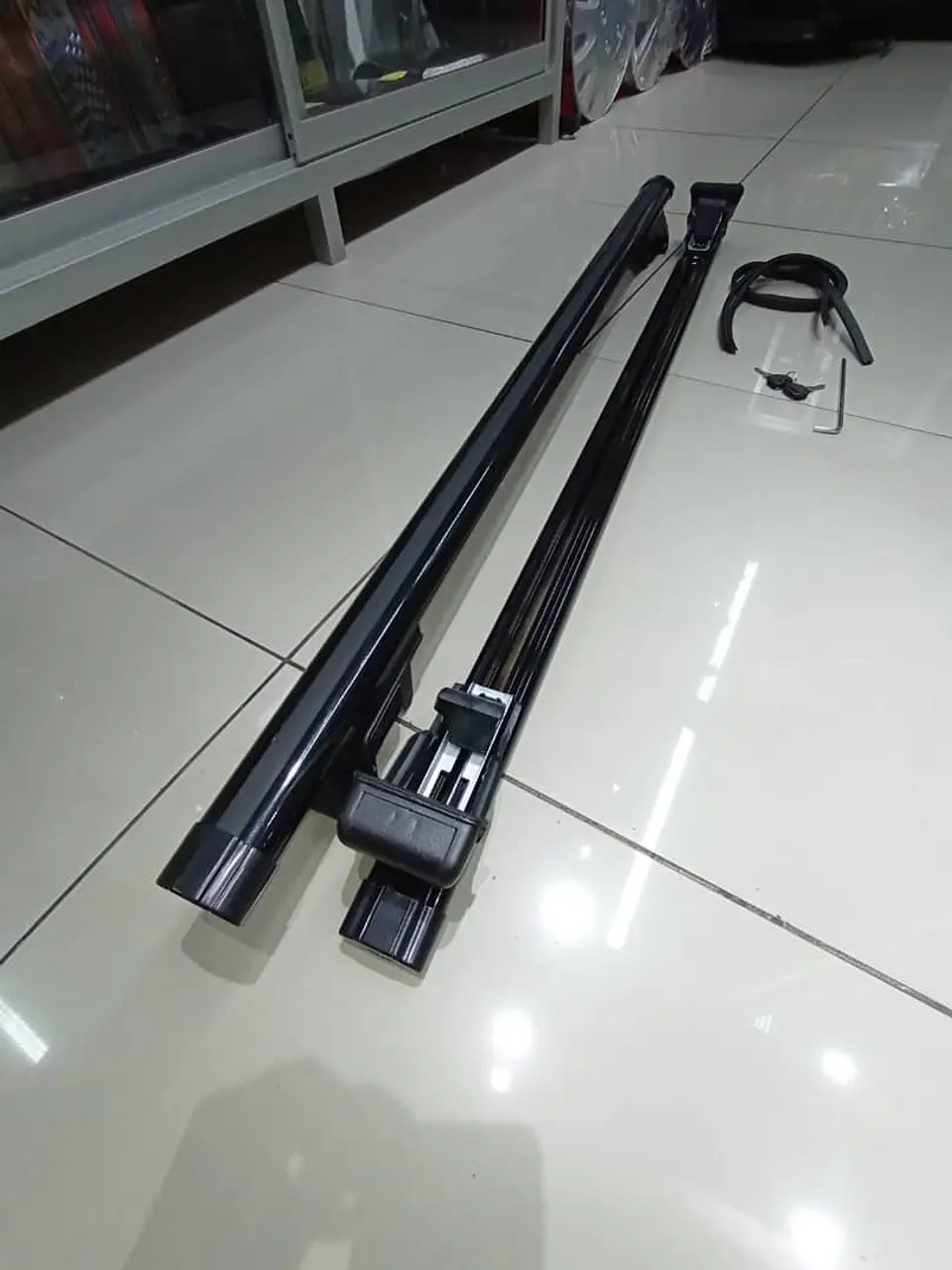 Barras porta equipaje de camioneta o SUV Jeep barra sobre barra 6