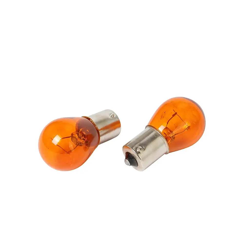 Par de ampolletas halógenas para autos 12v 21w 3200K Modelo 1 contacto 6