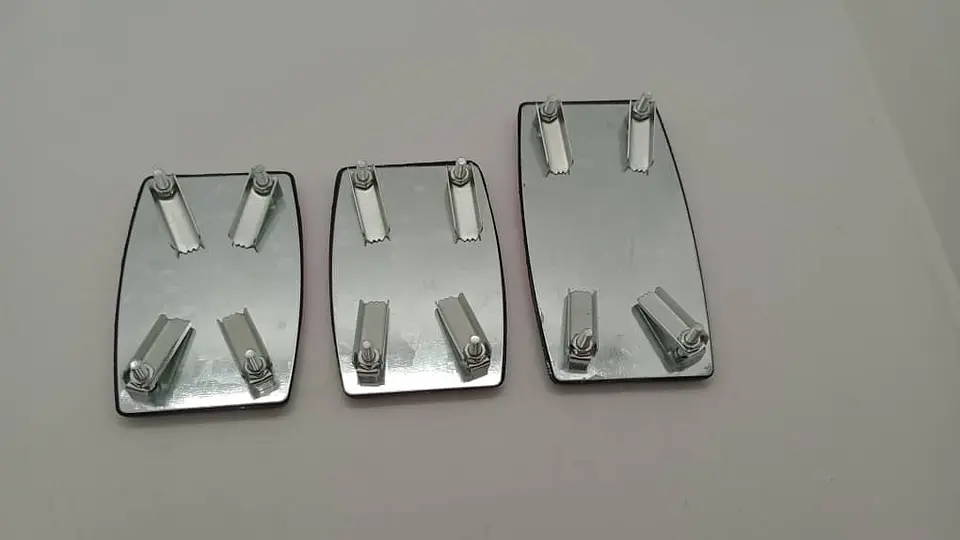 Set cubre pedales de auto, 3pzs aluminio/goma - Negro/Rojo 12