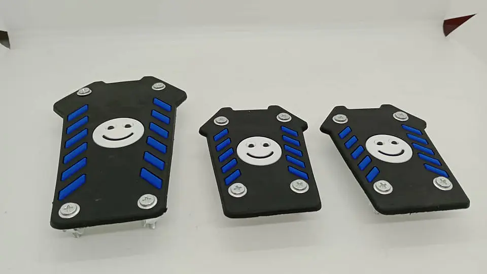 Set cubre pedales carita feliz, 3pzs - Negro/Azul 12