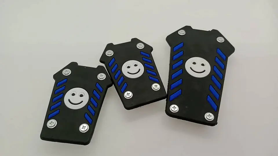 Set cubre pedales carita feliz, 3pzs - Negro/Azul 1