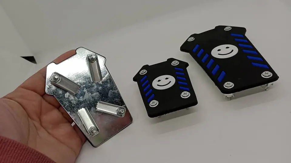 Set cubre pedales carita feliz, 3pzs - Negro/Azul 13