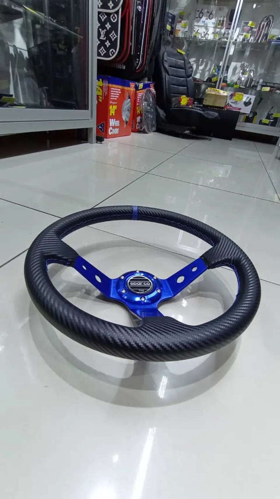 Volante deportivo Sparco 35cm (agujeros) - Centro Azul, línea Azul 11