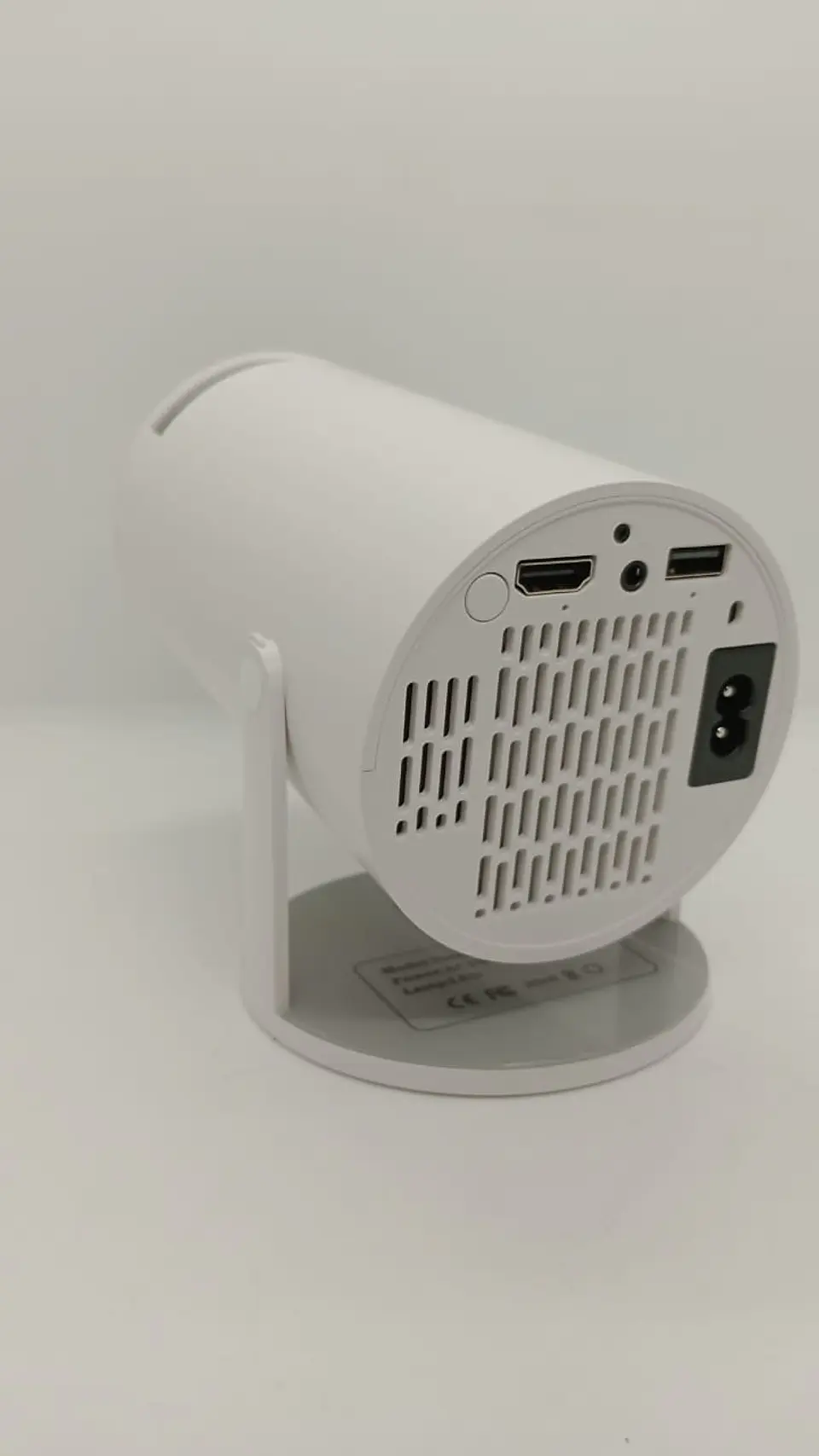 Liquidacion Proyector portátil 4K Cine en casa HY300 Android, altavoz 3