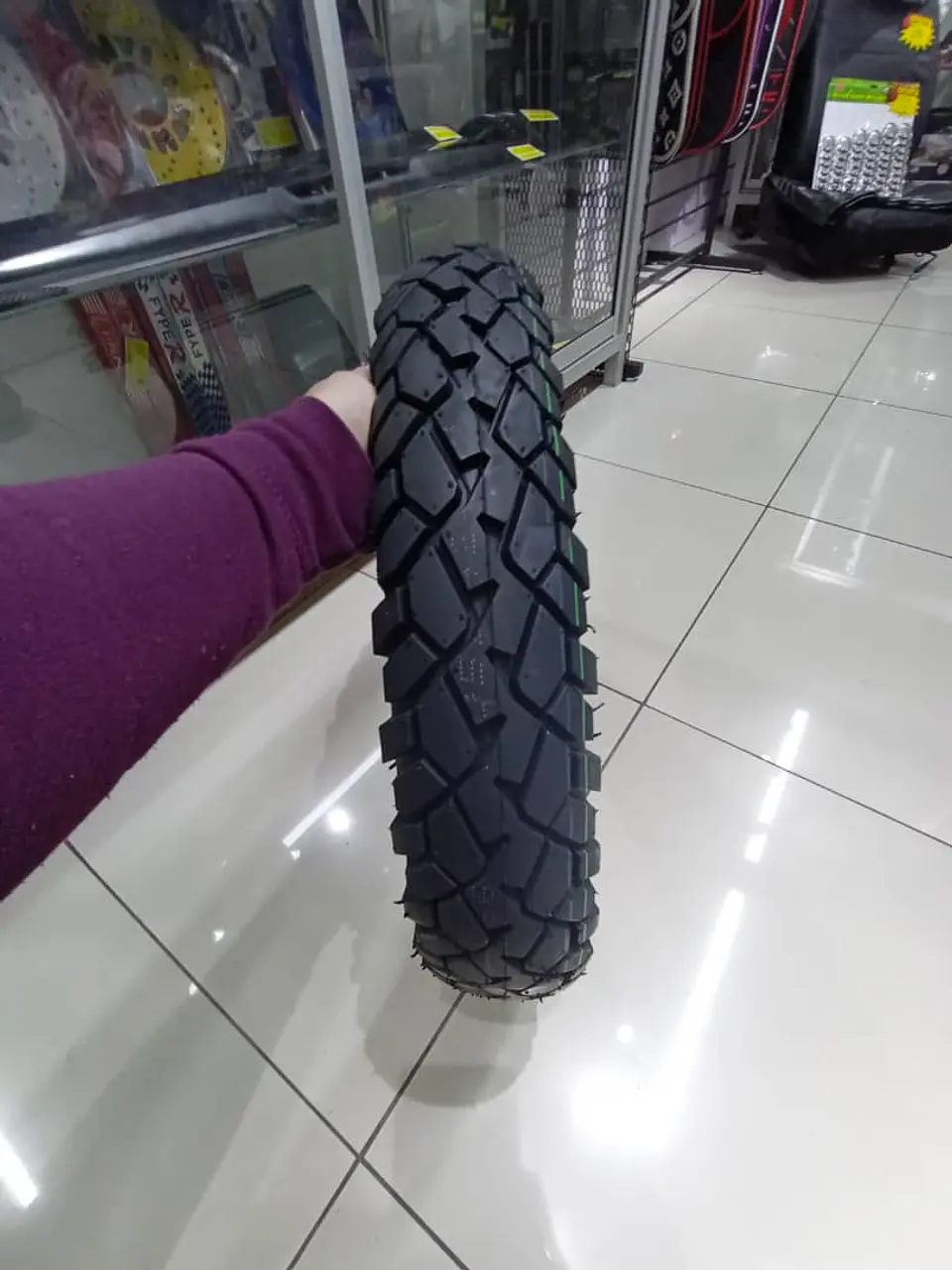 Neumáticos 110 90 17 patrón cruce llantas de moto tubular para calle 1