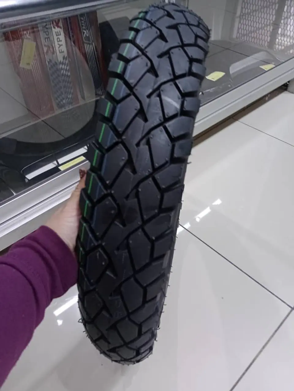 Neumáticos 110 90 17 patrón cruce llantas de moto tubular para calle 7