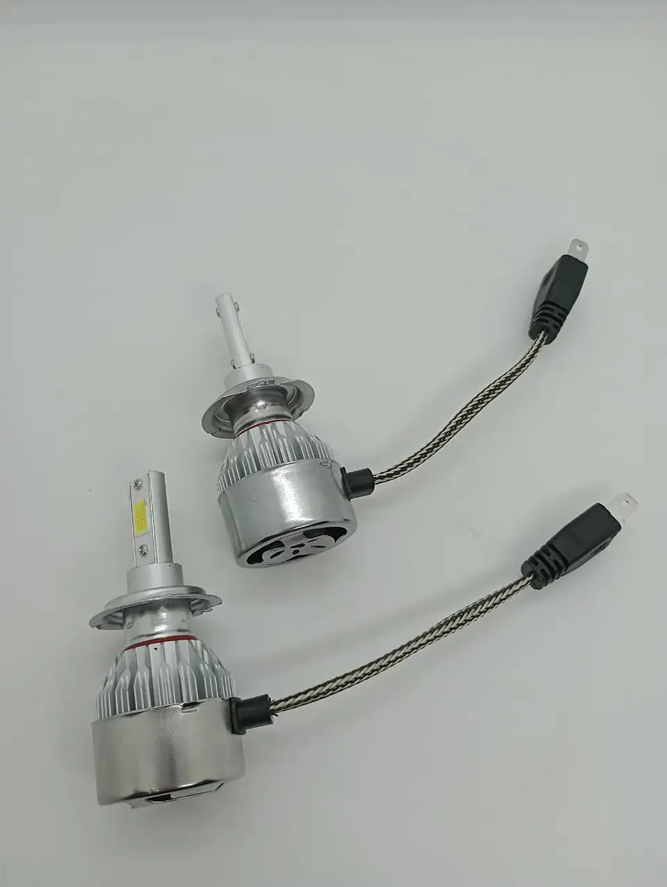 Ampolletas Turboled 7600lm 72watt modelos H7 5