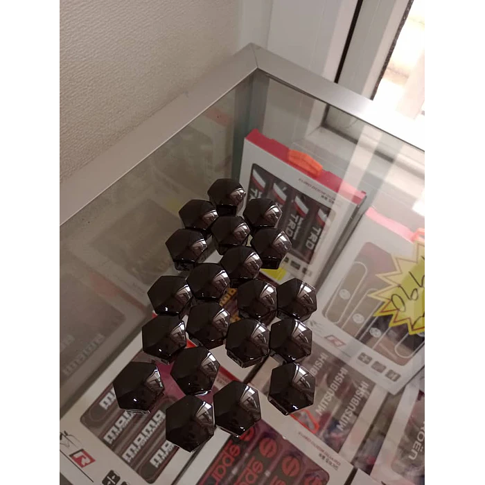 Cubierta de tuercas de neumáticos de auto, a prueba de polvo NEGRO 1