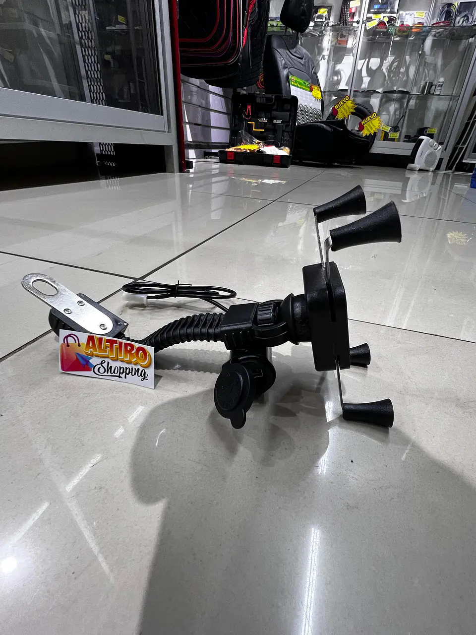 Liquidacion Soporte celular para moto con cargador 2.1amp Brazo 6