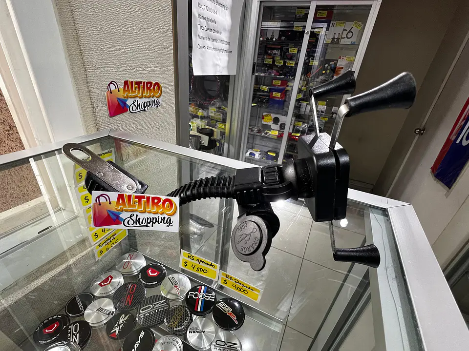 Liquidacion Soporte celular para moto con cargador 2.1amp Brazo 7