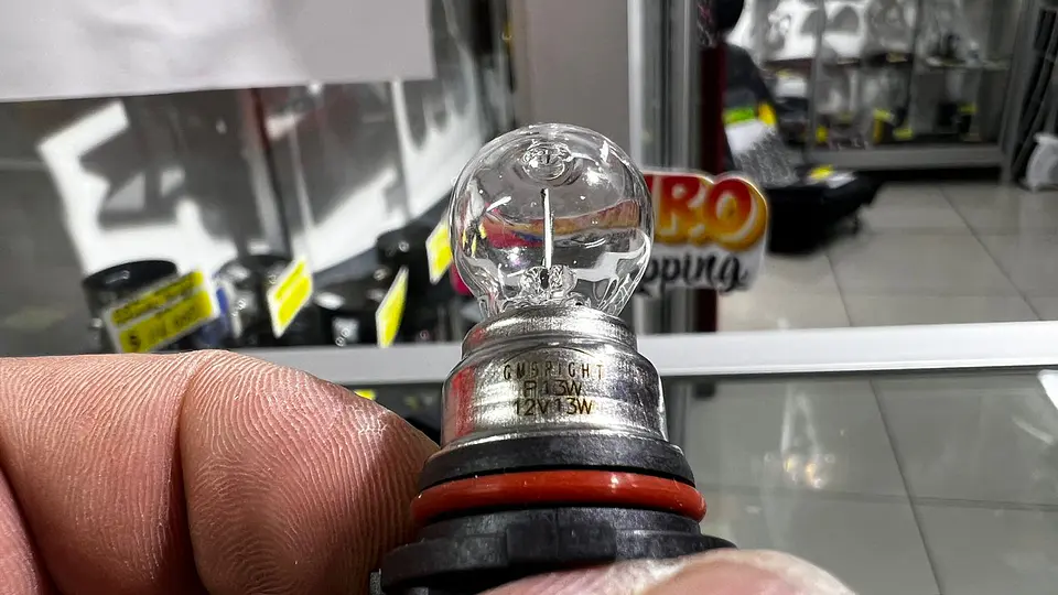 X1 ampolleta antiniebla Halogena modelo P13w psx26w para autos 12V 2