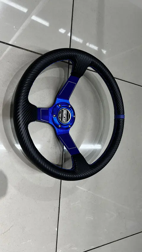 Liquidación Volante de auto universal deportivo Sparco