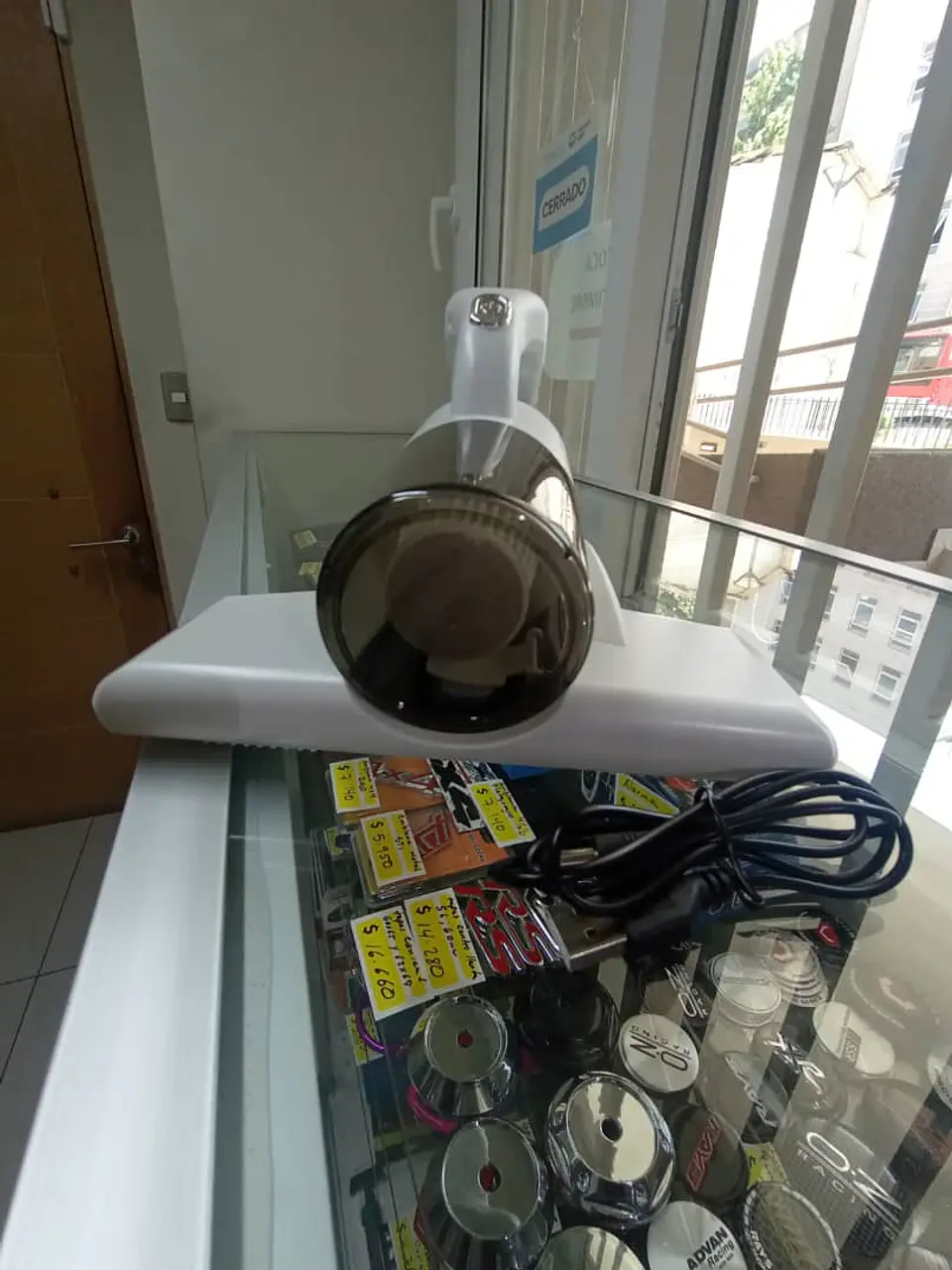 Aspiradora inalámbrica mano recargable eliminador de ácaros 8