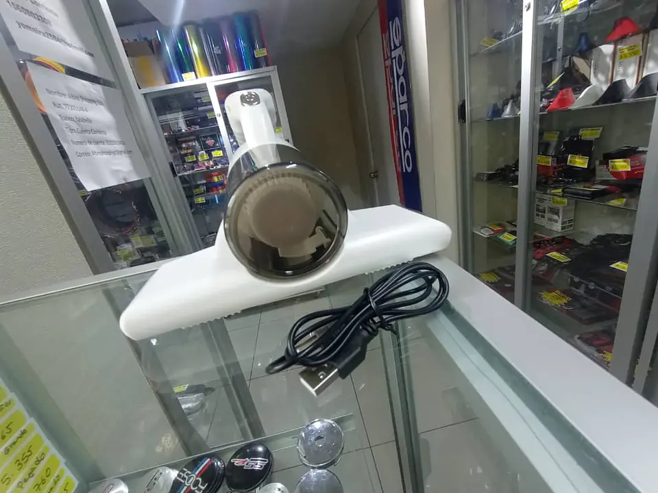 Aspiradora inalámbrica mano recargable eliminador de ácaros 11