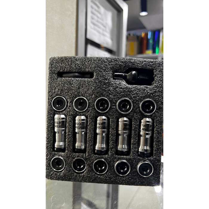 Set de tuercas de llantas Volk Racing con Doble Seguridad 1.50 5