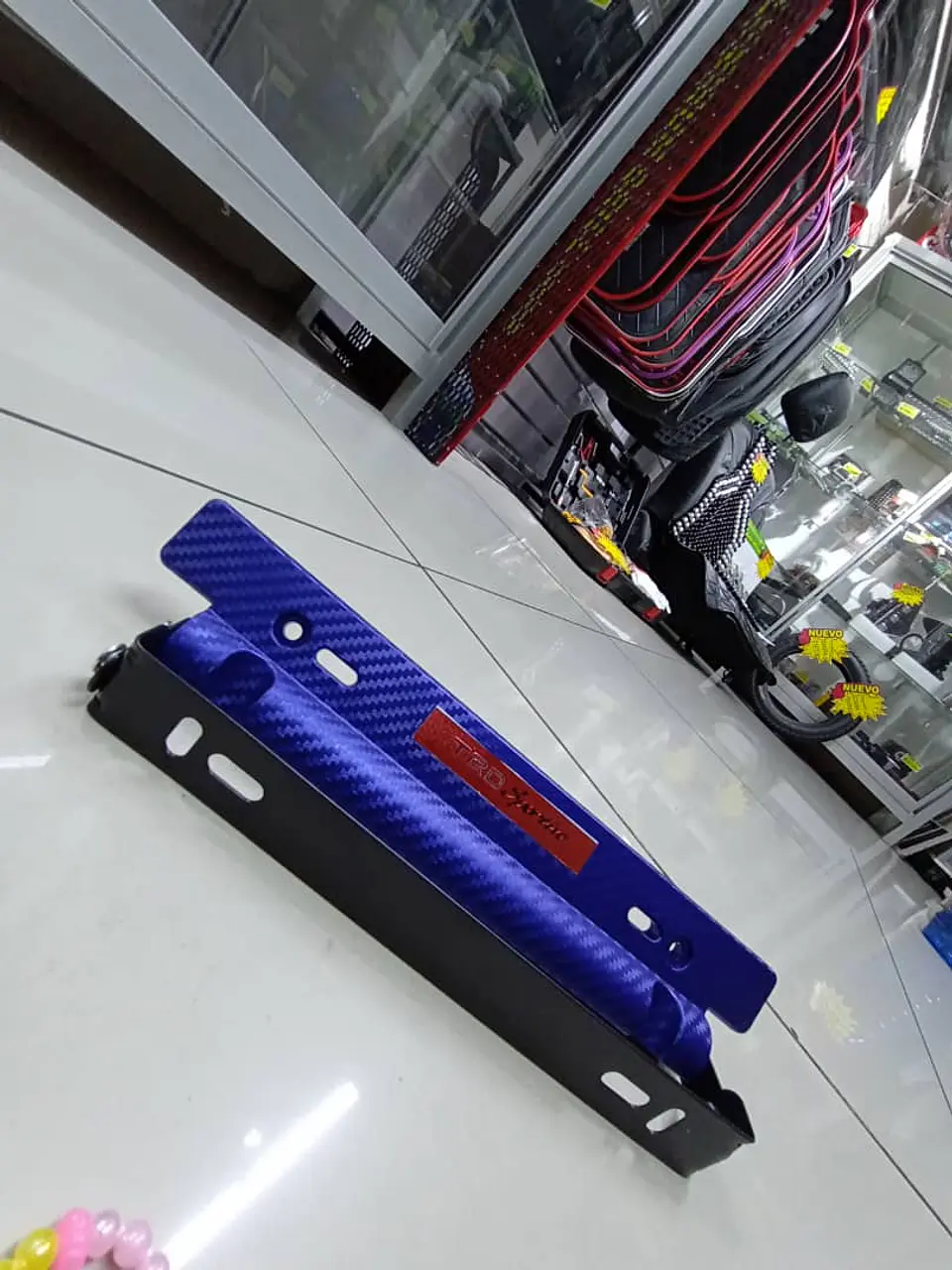 Porta placa patente fibra de carbono - azul TRD 10