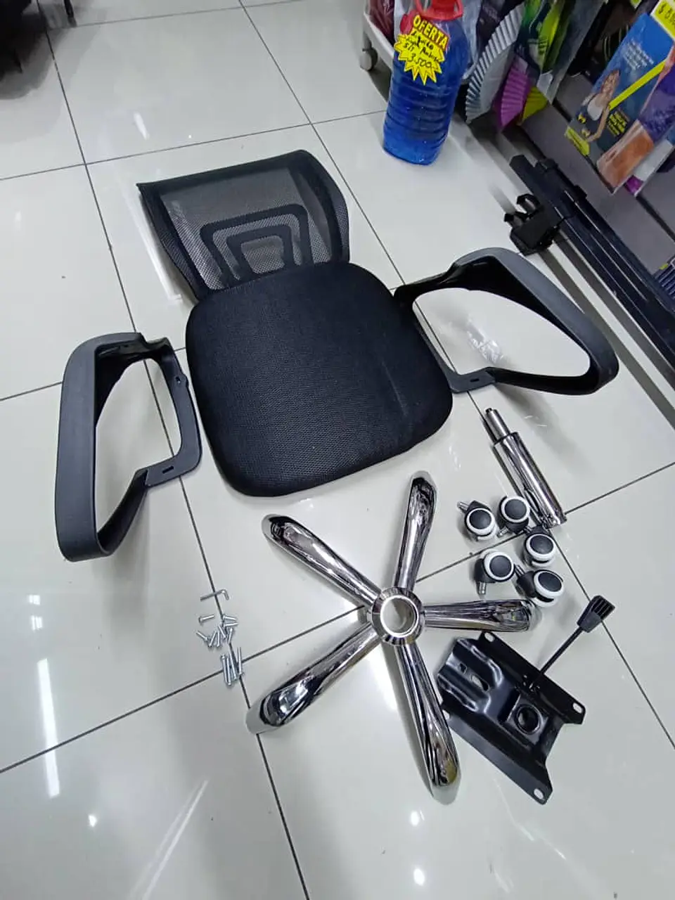 Silla de Escritorio Ergonómica Mesh, pata con 5 ruedas 9