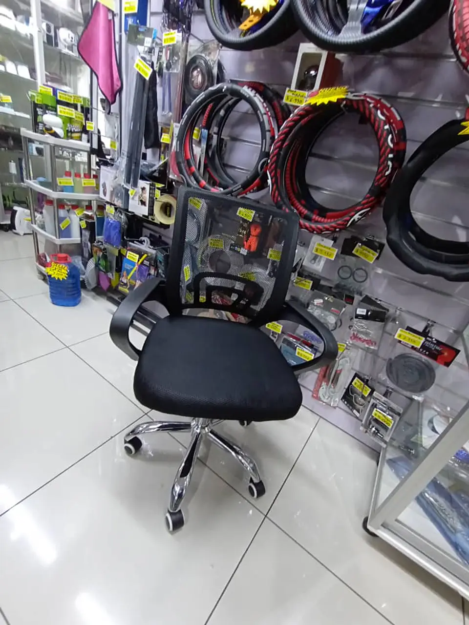 Silla de Escritorio Ergonómica Mesh, pata con 5 ruedas 15