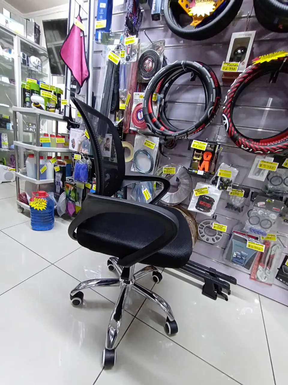 Silla de Escritorio Ergonómica Mesh, pata con 5 ruedas 16