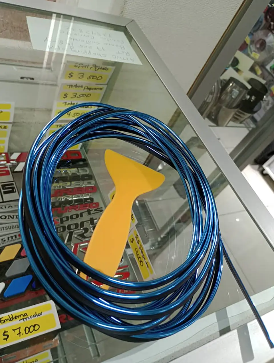 Rollo moldura embellecedor decorativa para interior de autos 5mts 16