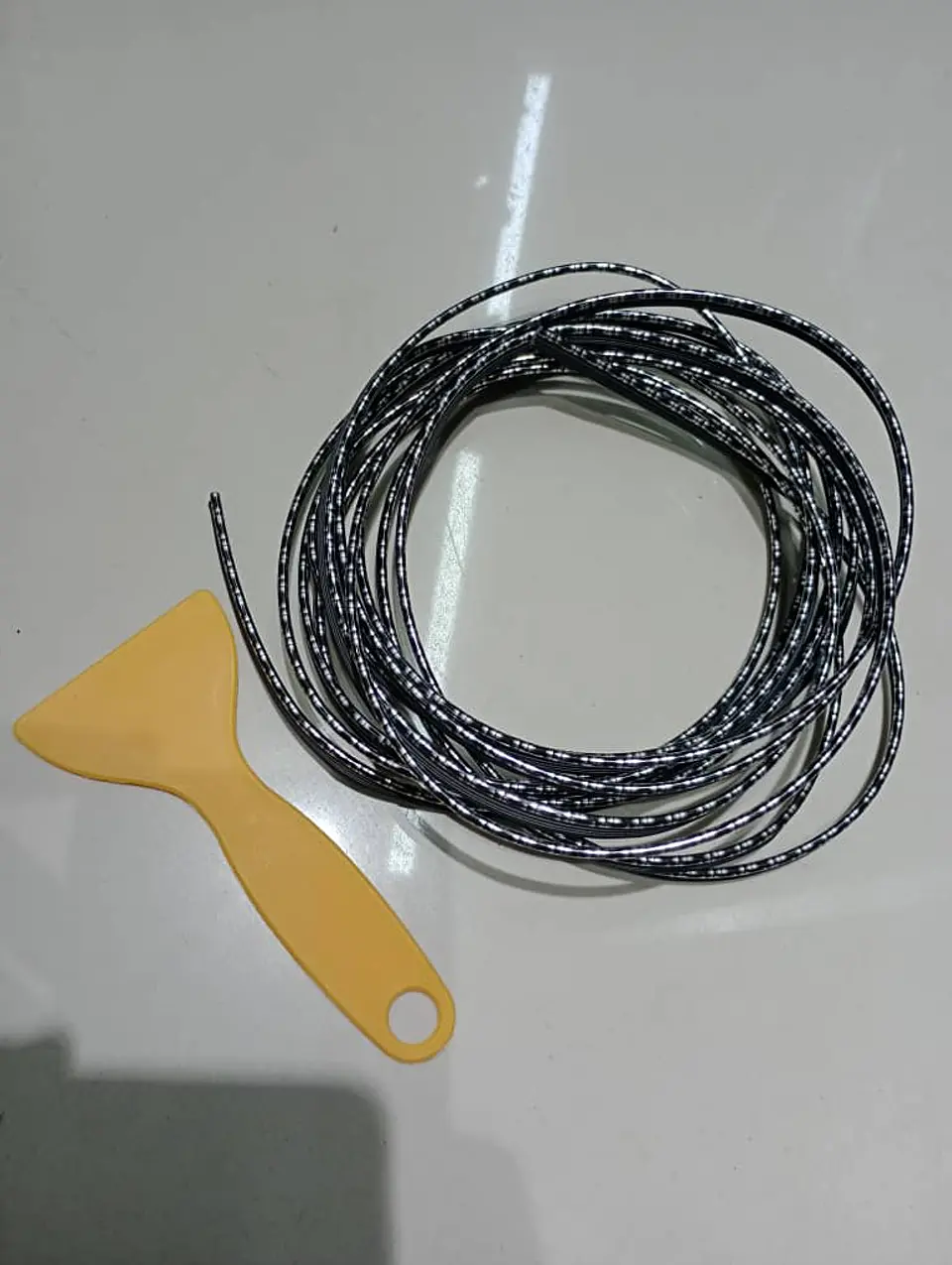 Rollo moldura embellecedor decorativa para interior de autos 5mts 17