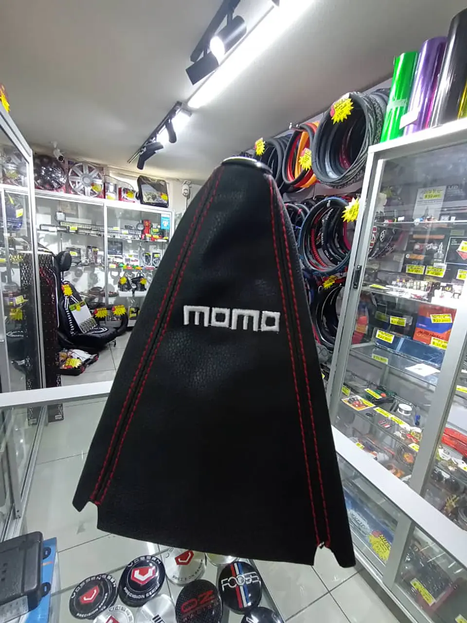 Forro funda fuelle collarín para palanca de cambios universal Momo 2