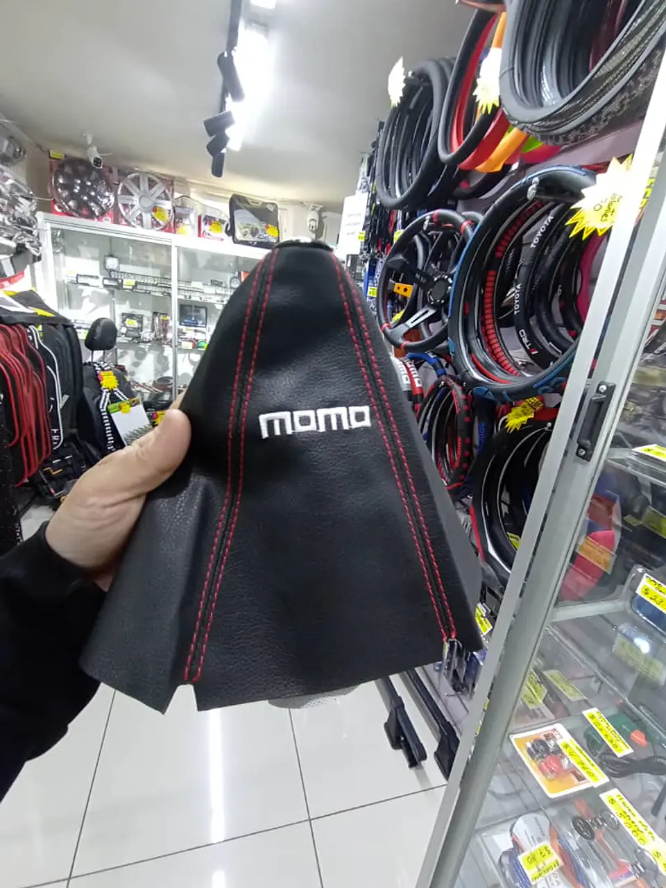Forro funda fuelle collarín para palanca de cambios universal Momo 3