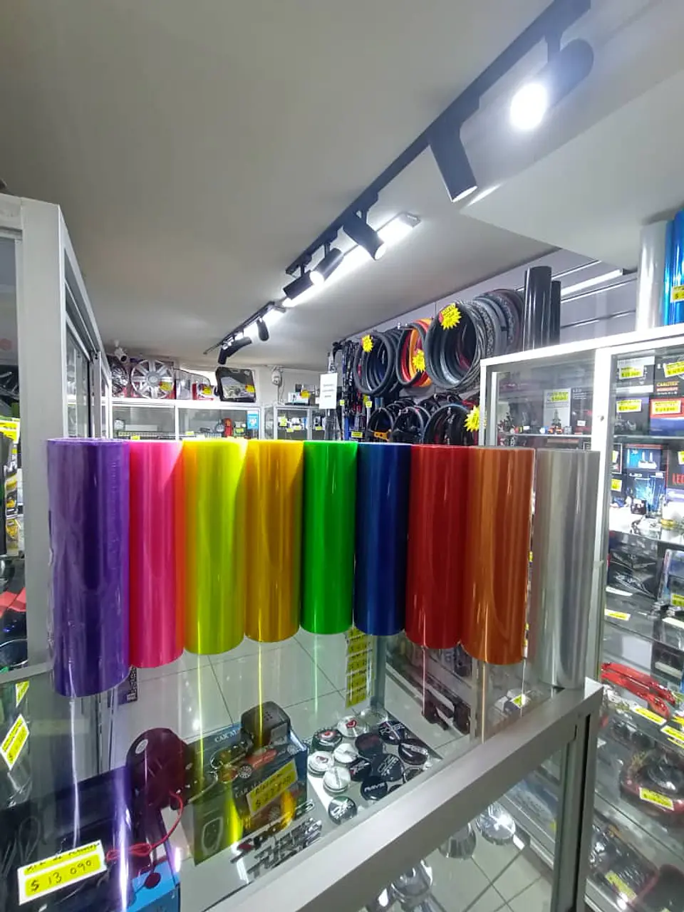Vinilo adhesivo decorativo tunnig para focos de autos 1mtr x 30cm 22