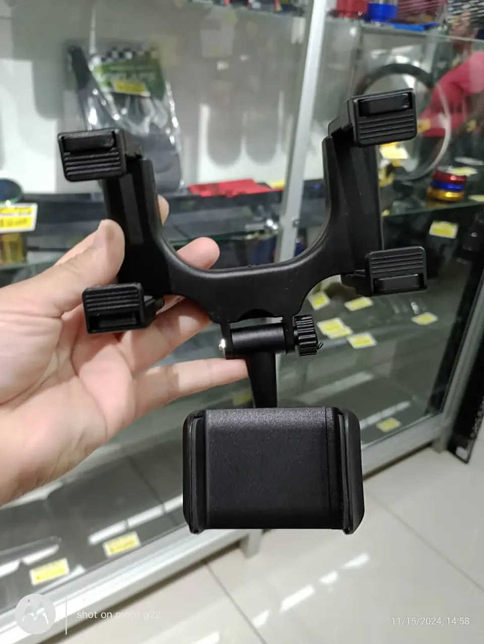 Soporte celular auto porta celular auto retrovisor universal 1