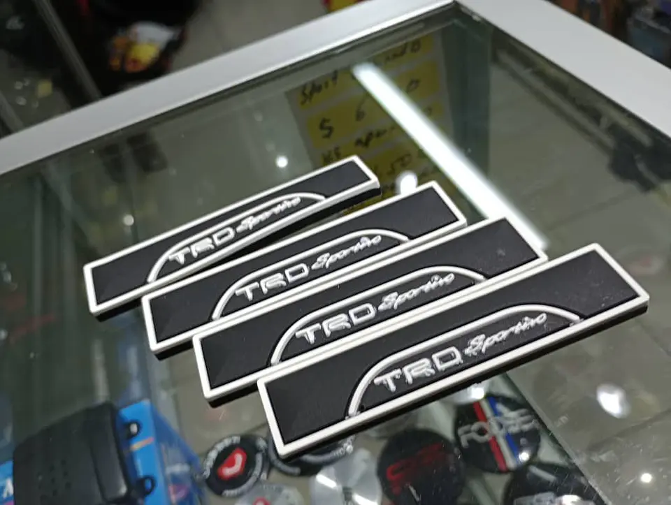 X4 Set tope de puertas goma anticolision tope de retrovisor Negro TRD 1