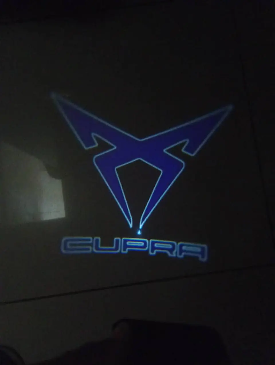X2 luces LED cortesía para puertas - Cupra logo azul 1