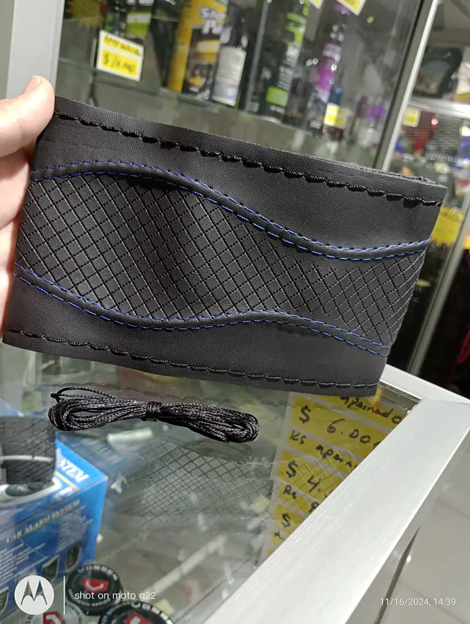 Forro volante cosido hilo Azul diseño cuadros 8