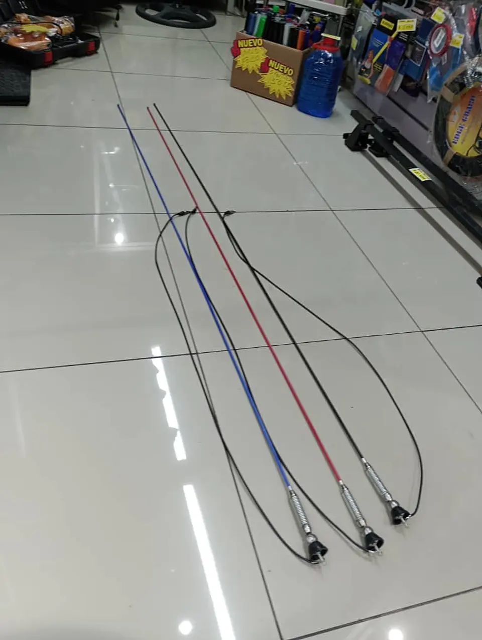 Antena flexible de 2 metros tipo látigo para vehículo 13