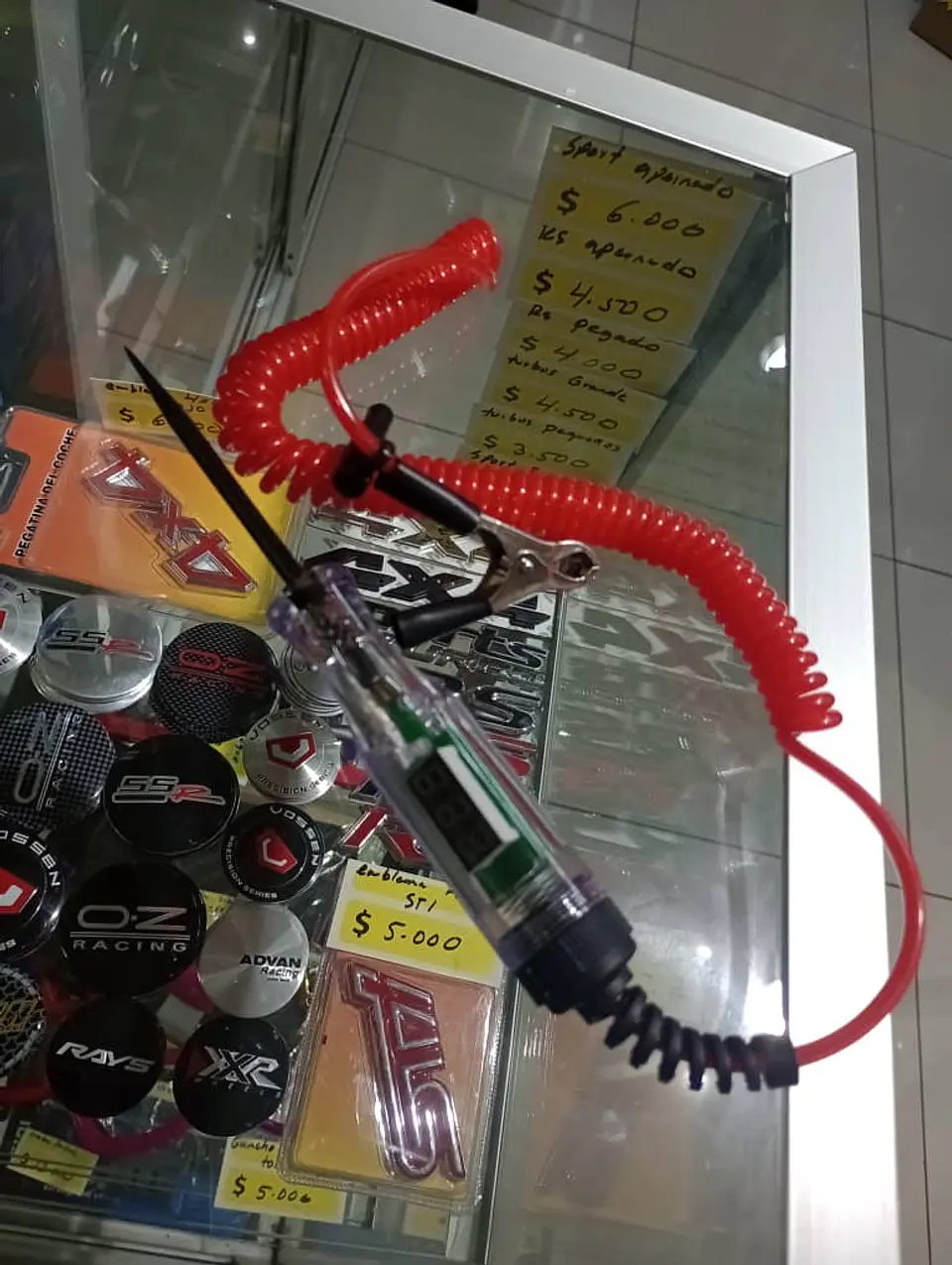 Busca polo probador de voltaje para autos y camión 3v a 48v 9