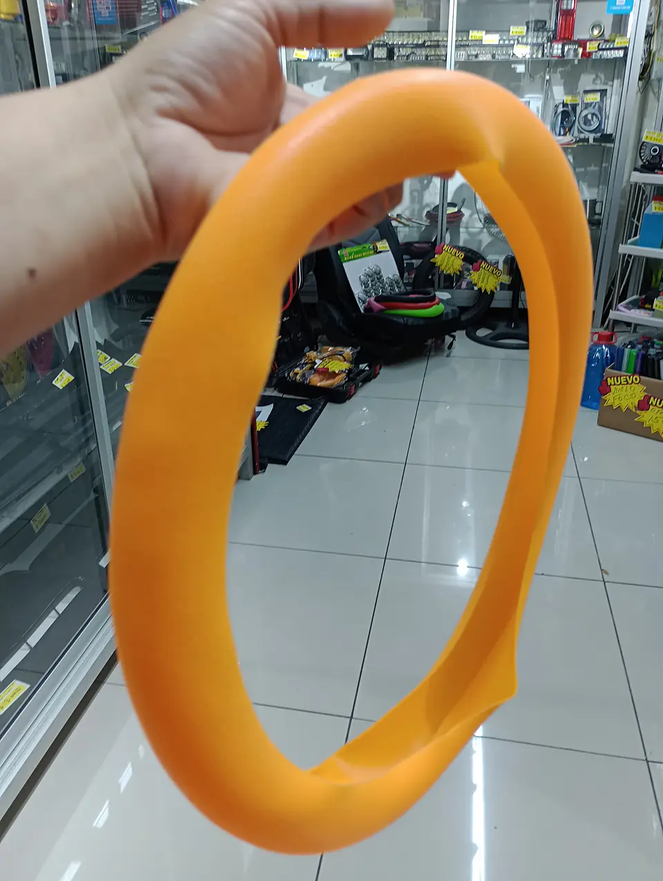 Funda cubre Volante de silicona para autos elastico color naranja 2