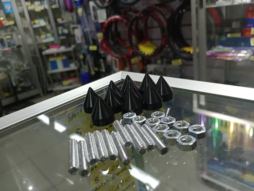 Set de 10 tornillos pernos con 10 Puntas para uso en motor NEGRO 2