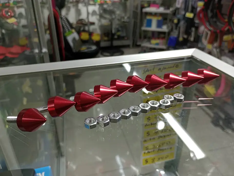 Set de 10 tornillos pernos con 10 Puntas para uso en motor 24