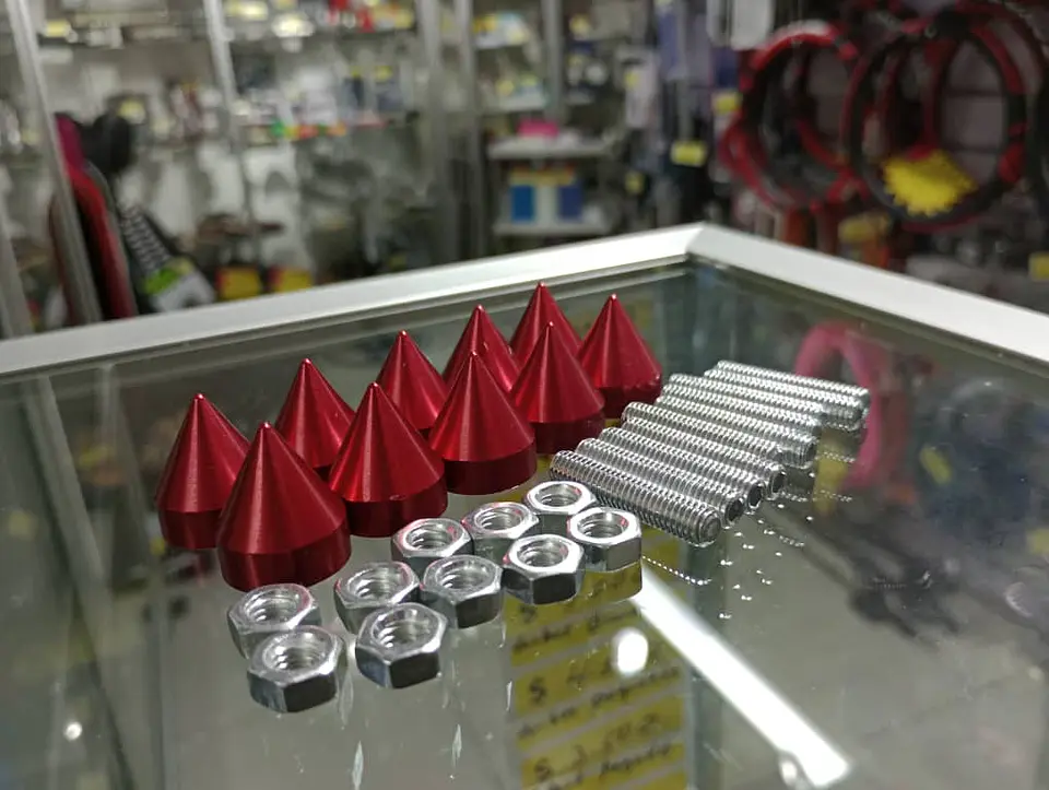 Set de 10 tornillos pernos con 10 Puntas para uso en motor 1