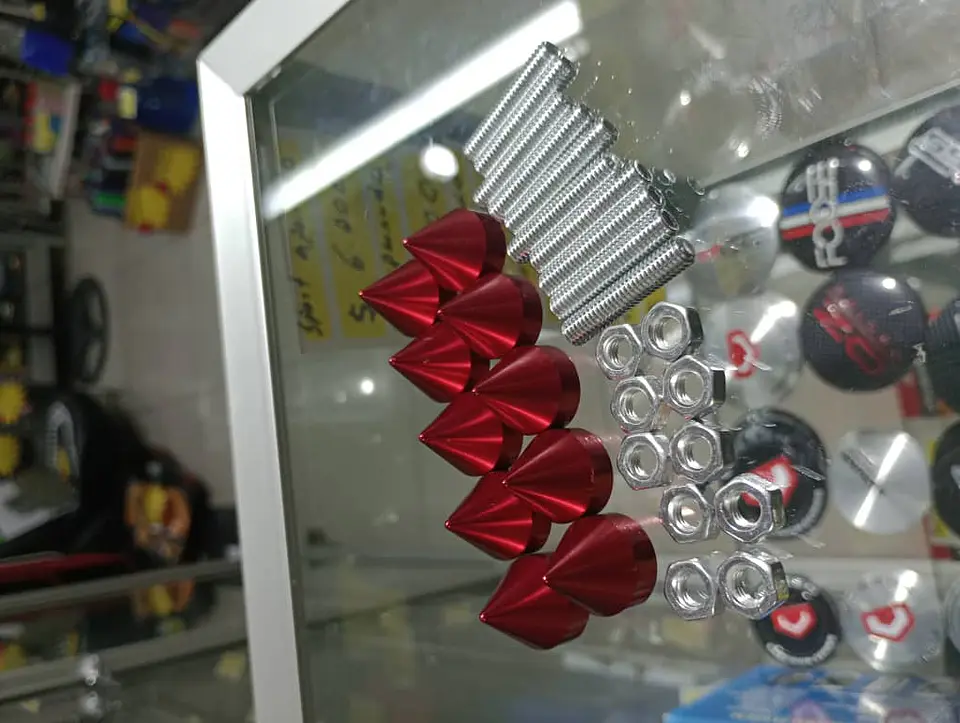 Set de 10 tornillos pernos con 10 Puntas para uso en motor 2