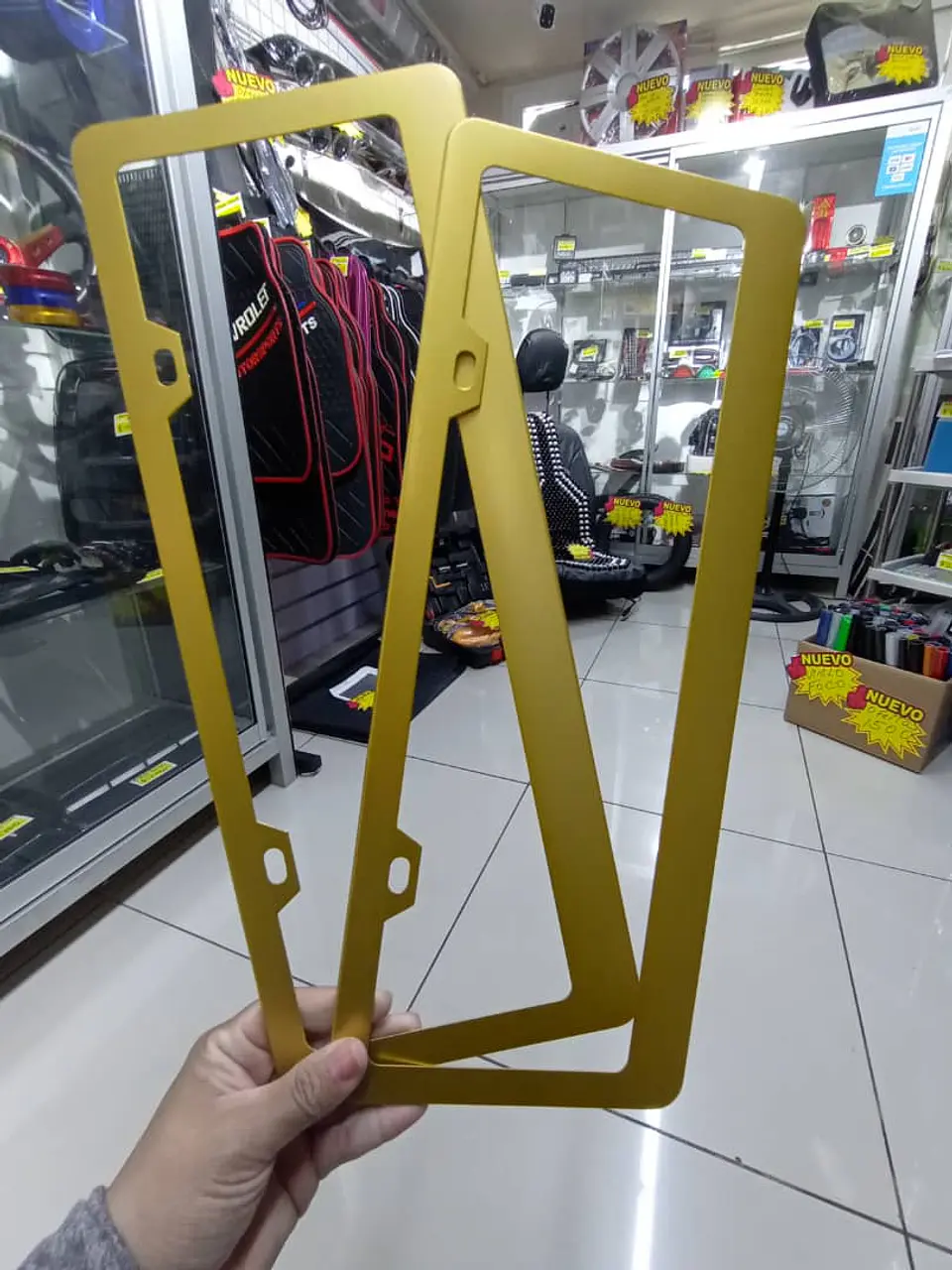 Par porta patentes/marco matrícula - Dorado/Amarillo 6