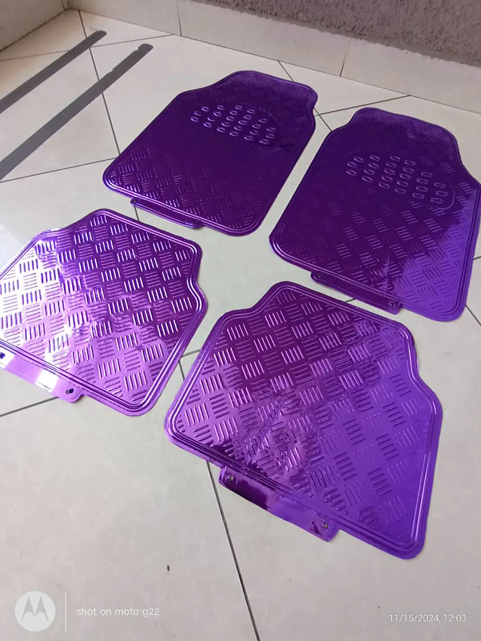 Alfombras pisos de auto diseño metálico morado 10