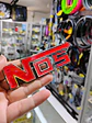Emblema de metal NOS apernado para parrillas de autos universal - thumbnail 4