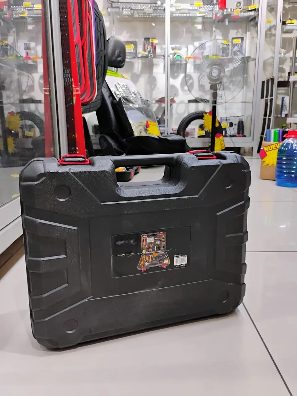 Multikit de herramientas 100 piezas con taladro atornillador 6