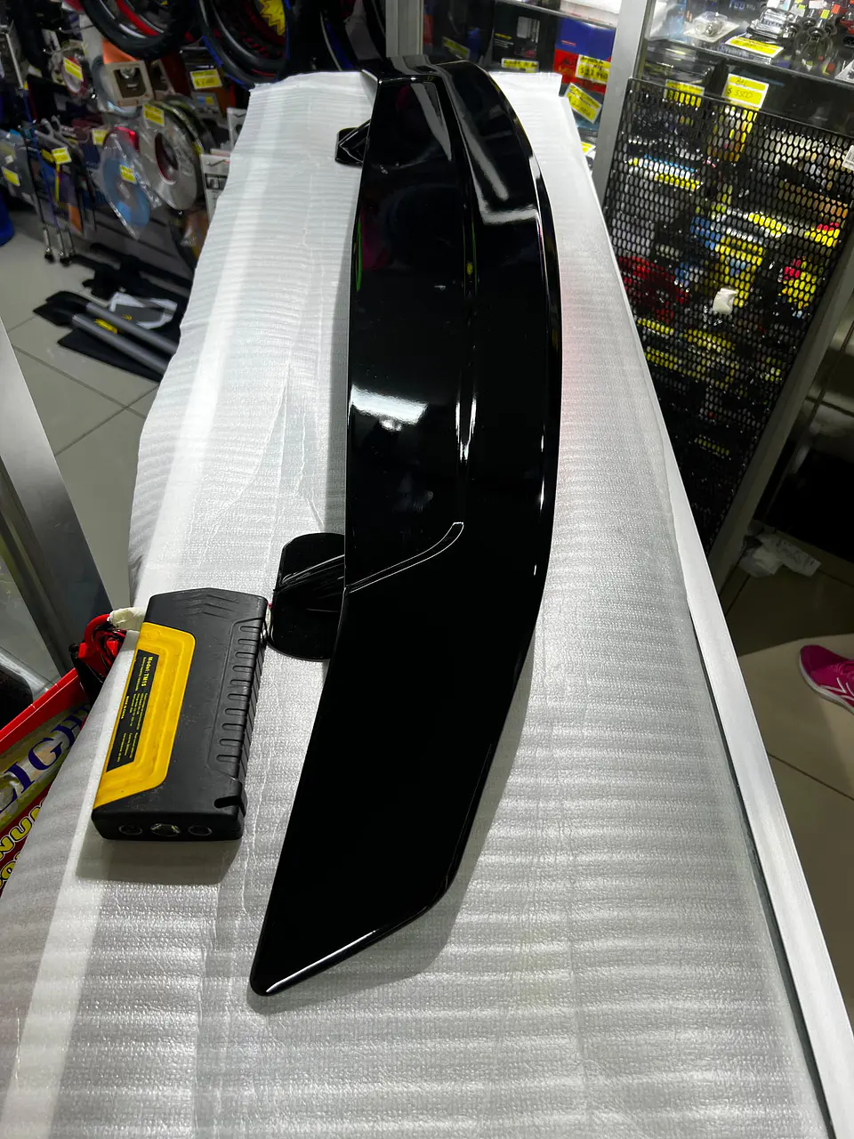 Liquidación Alerón GT, spoiler tunning decorativo universal negro 14