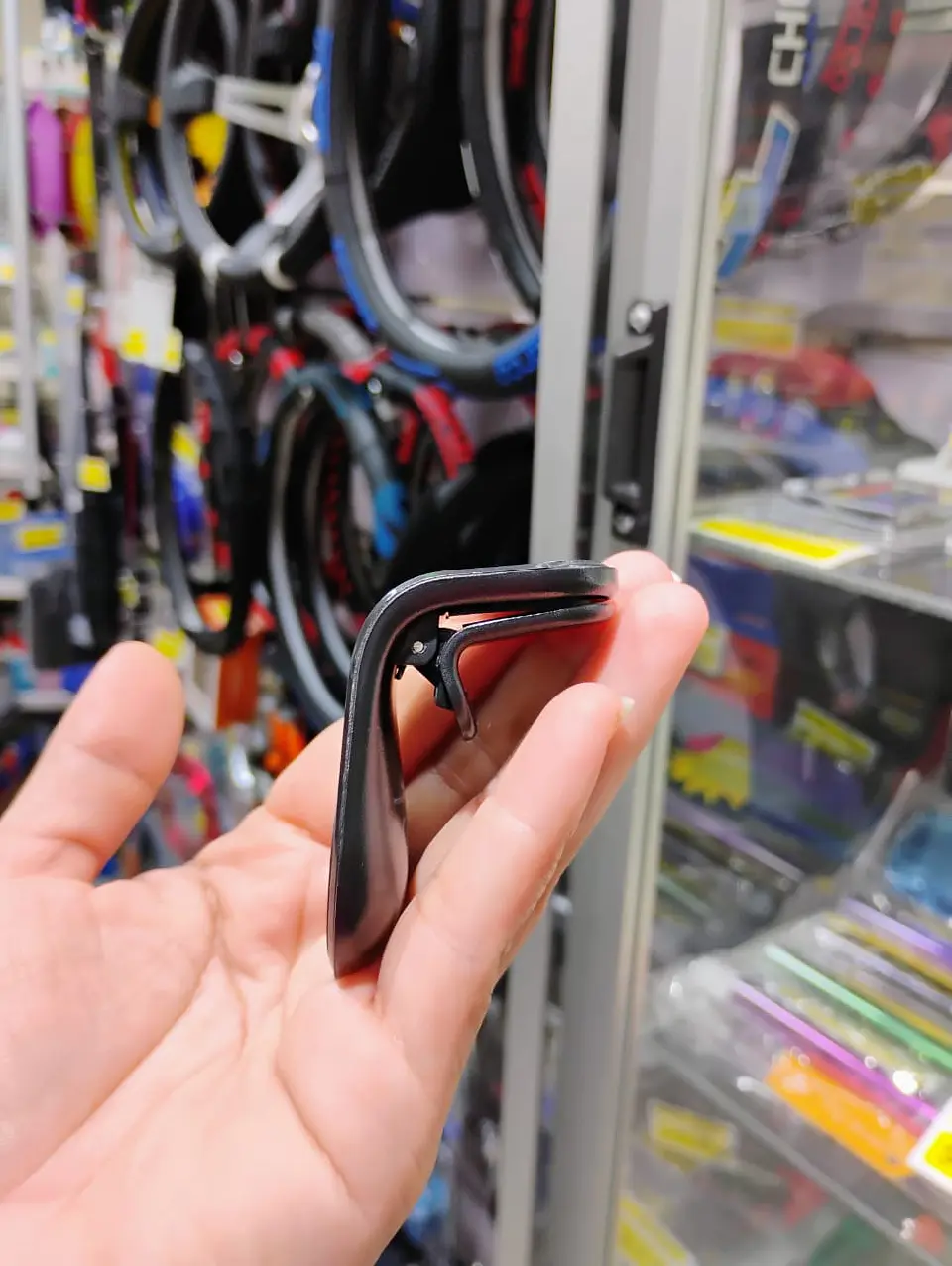 Soporte para Celular Smartphone Magnético con clip para rejilla 16
