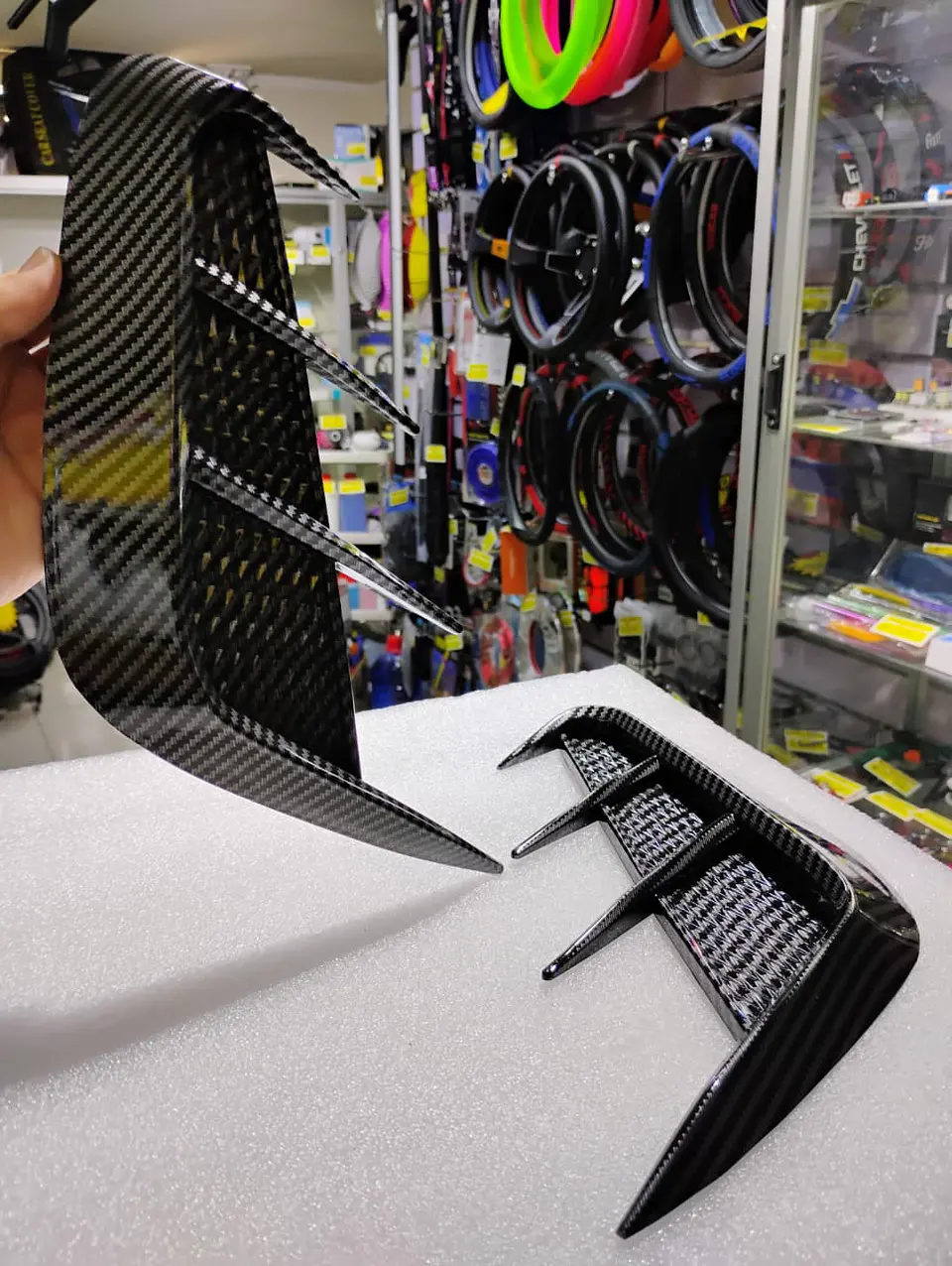 X2 Tomas de flujo de aire tunning tipo fibra de carbono 4 puntas 1