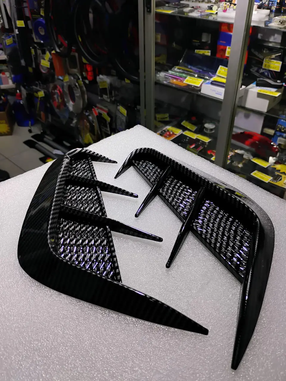X2 Tomas de flujo de aire tunning tipo fibra de carbono 4 puntas 2